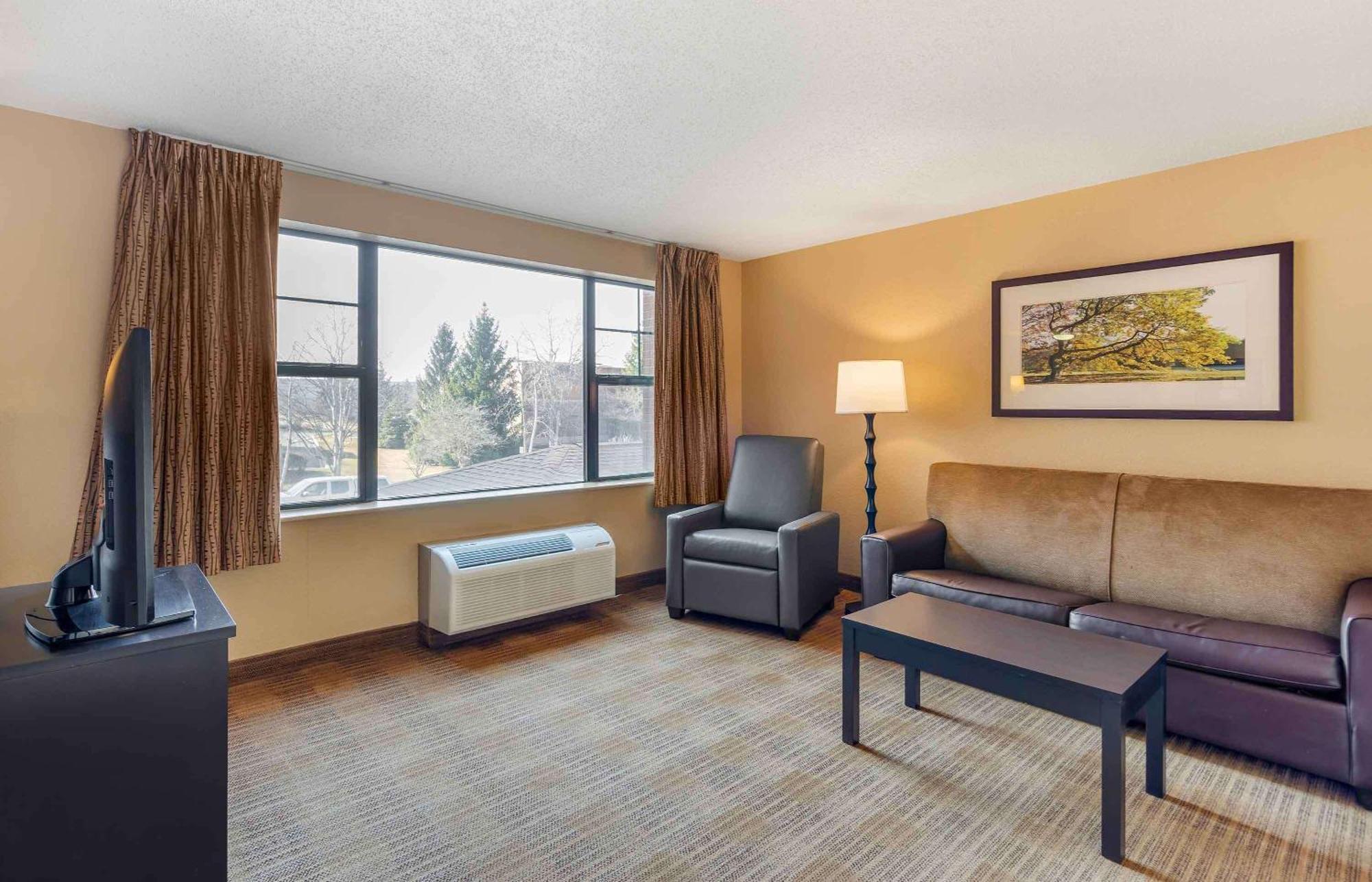 Extended Stay America Suites - Chicago - Vernon Hills - Lake Forest Exterior foto